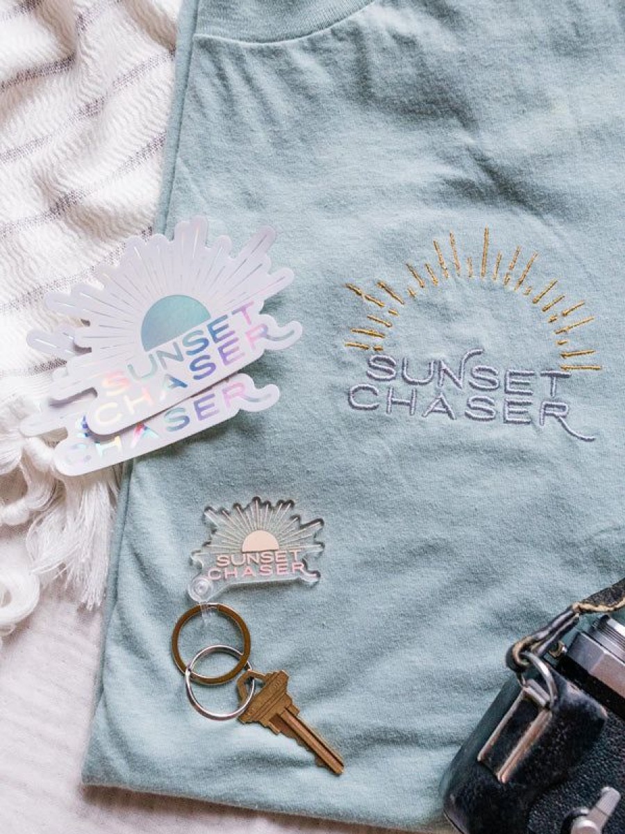 Art The Sunset | Sunset Chaser Club - Keychain + Holographic Sticker