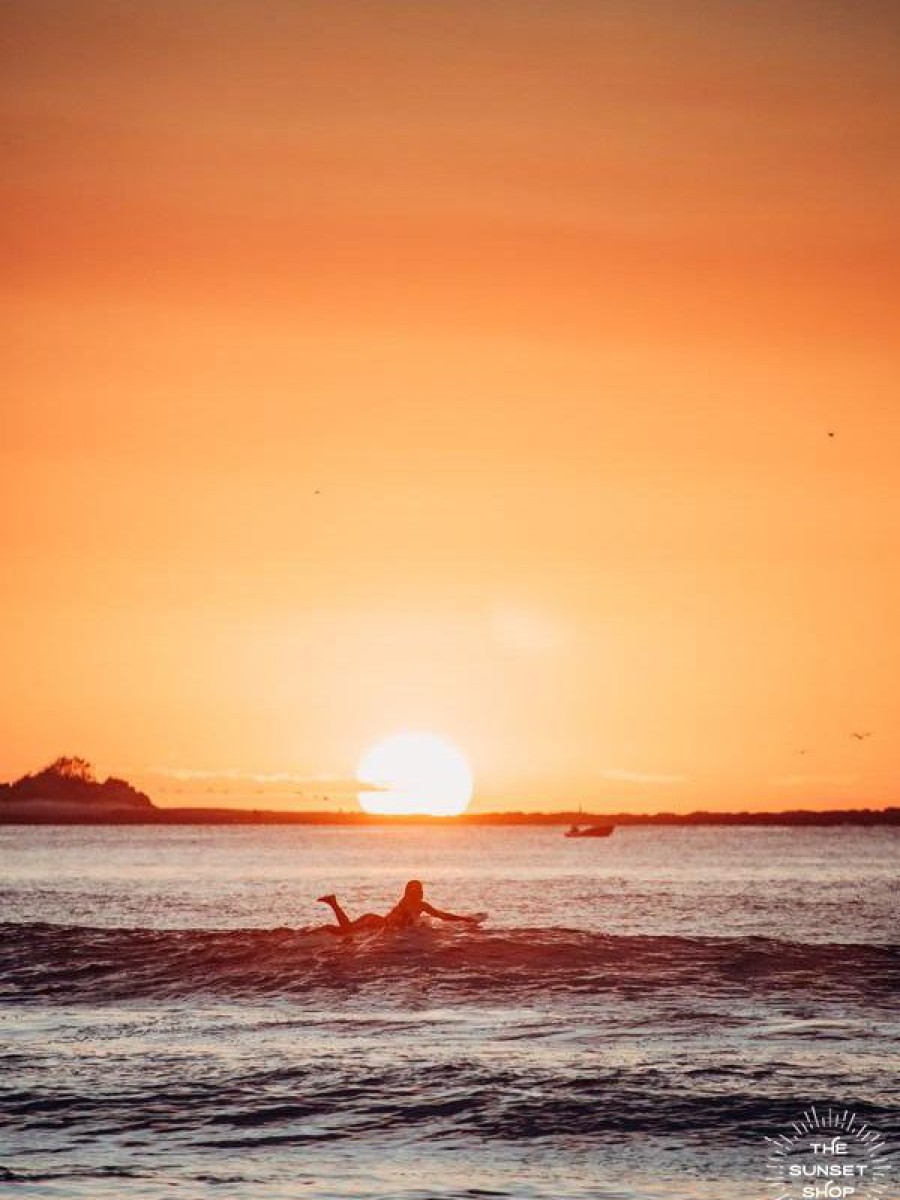 Art The Sunset | The Girl And The Water - Framed + Matted 11"X14" Print @ Faherty Brand King St Chs